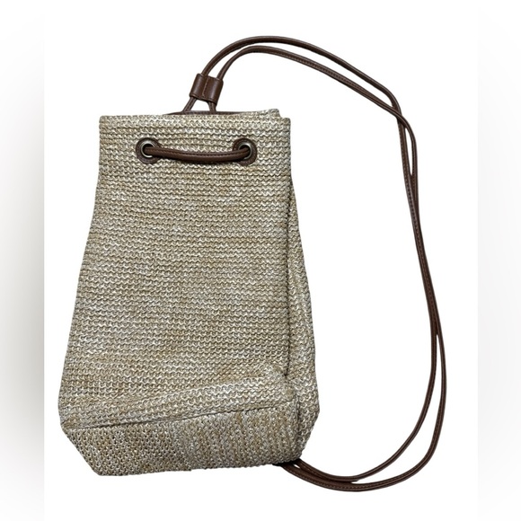 Straw Woven Drawstring Bucket Bag w Faux Leather Trim & Crossbody/backpack Strap - Picture 1 of 4